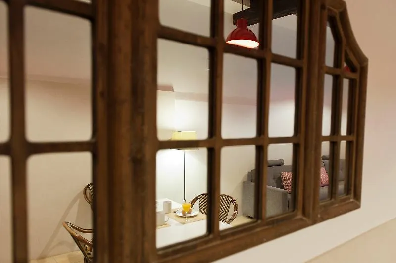 Mh Apartments S. Familia Barcelona